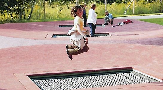 Trampoline 2000, for installation in the ground