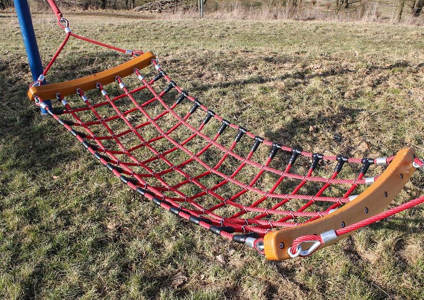 Hercules rope hammocks with plastic knot clips