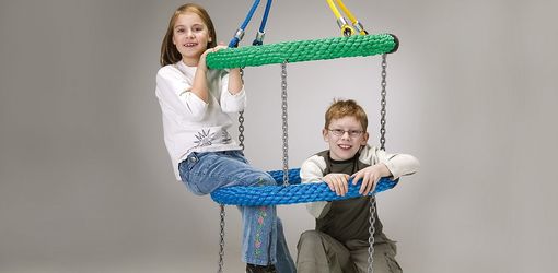 Rope-ring swing carousel