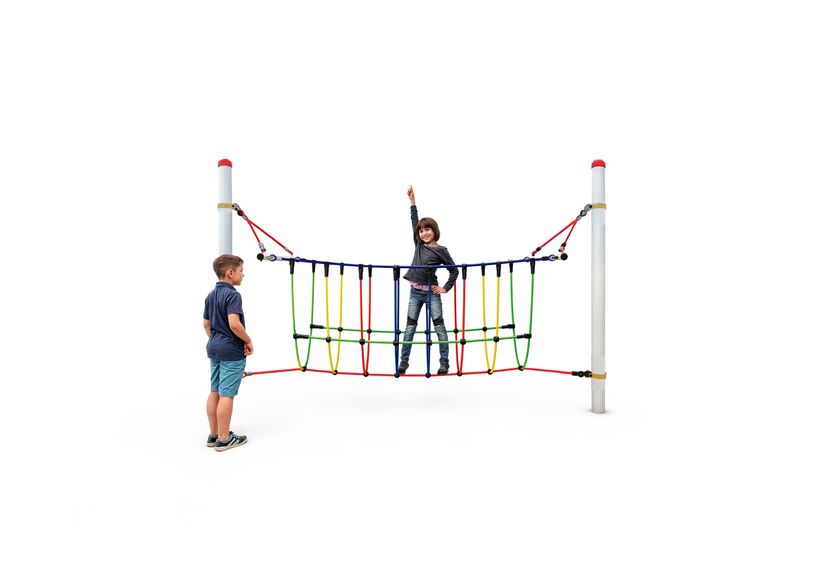 Climbing play – bridge for steel posts