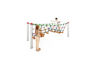 „Wooden catwalk“ adventure bridge