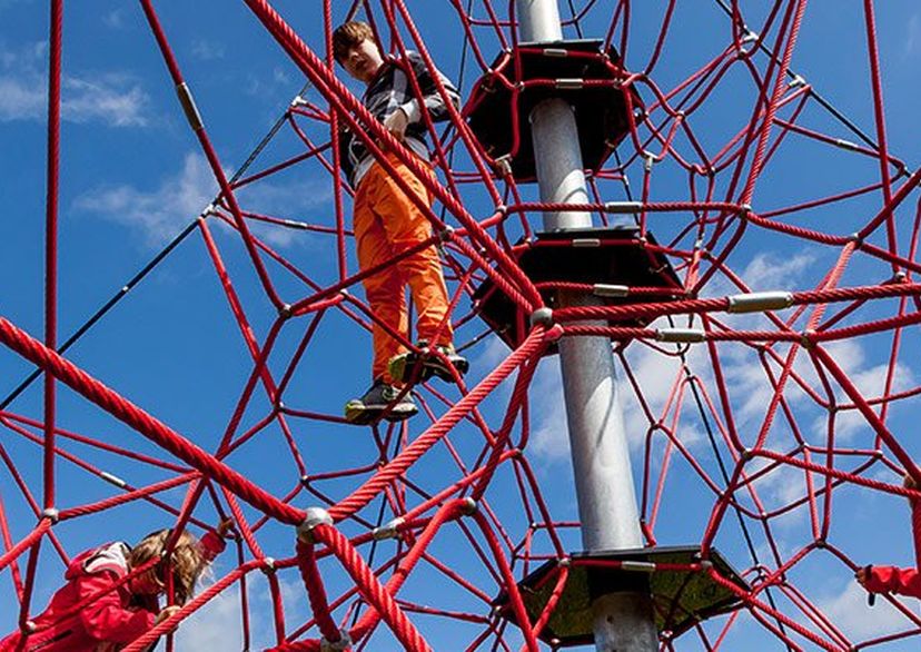 SPIDER 6 rope pyramid