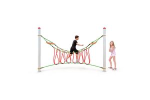 Climbing play – loop bridge for steel posts