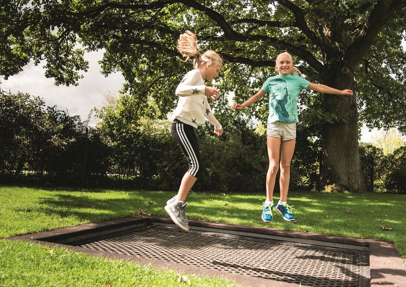 Trampoline 2000, for installation in the ground